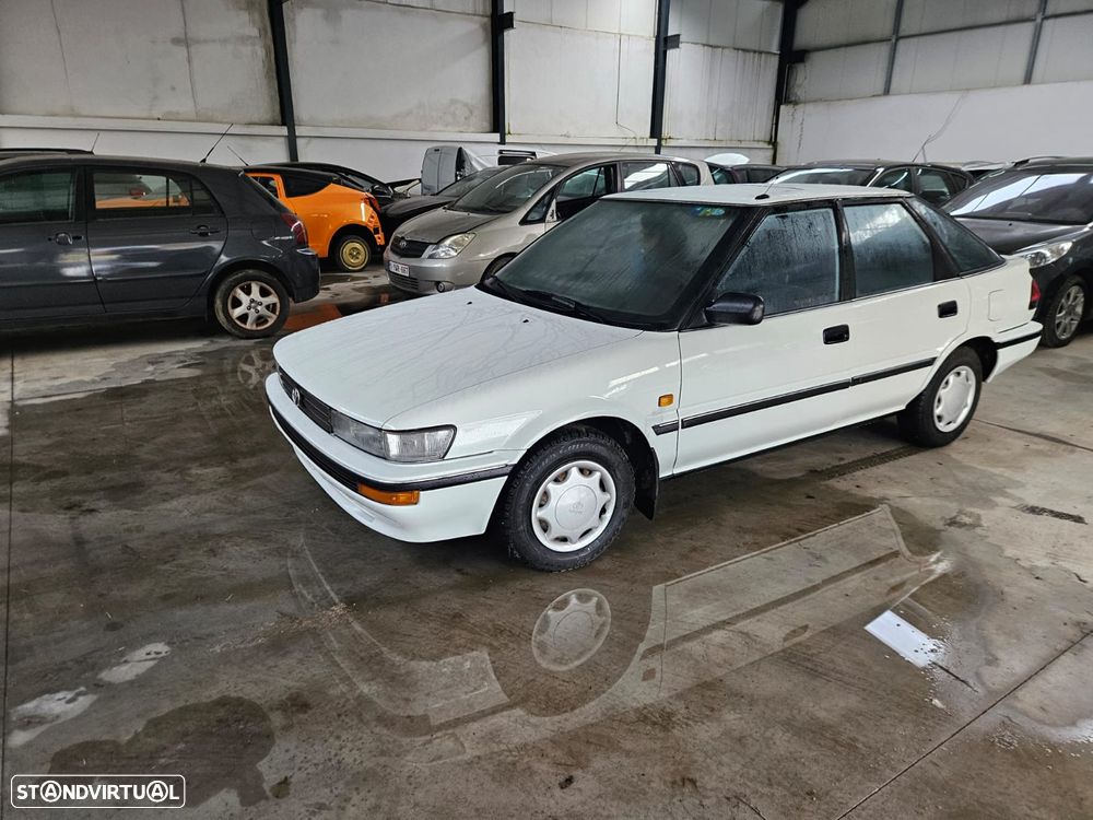 Toyota Corolla para peças - 3