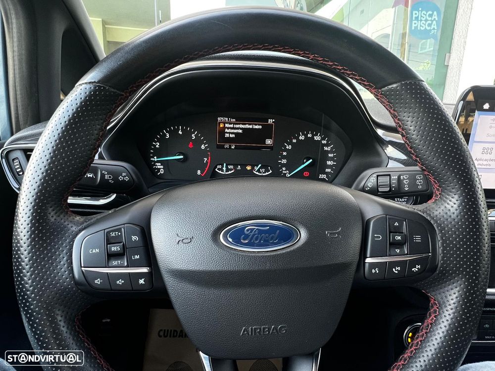 Ford Fiesta - 43