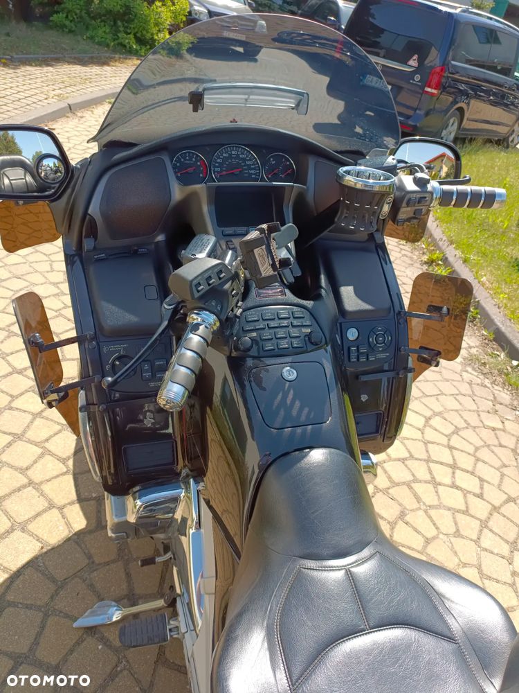 Honda GL - 8