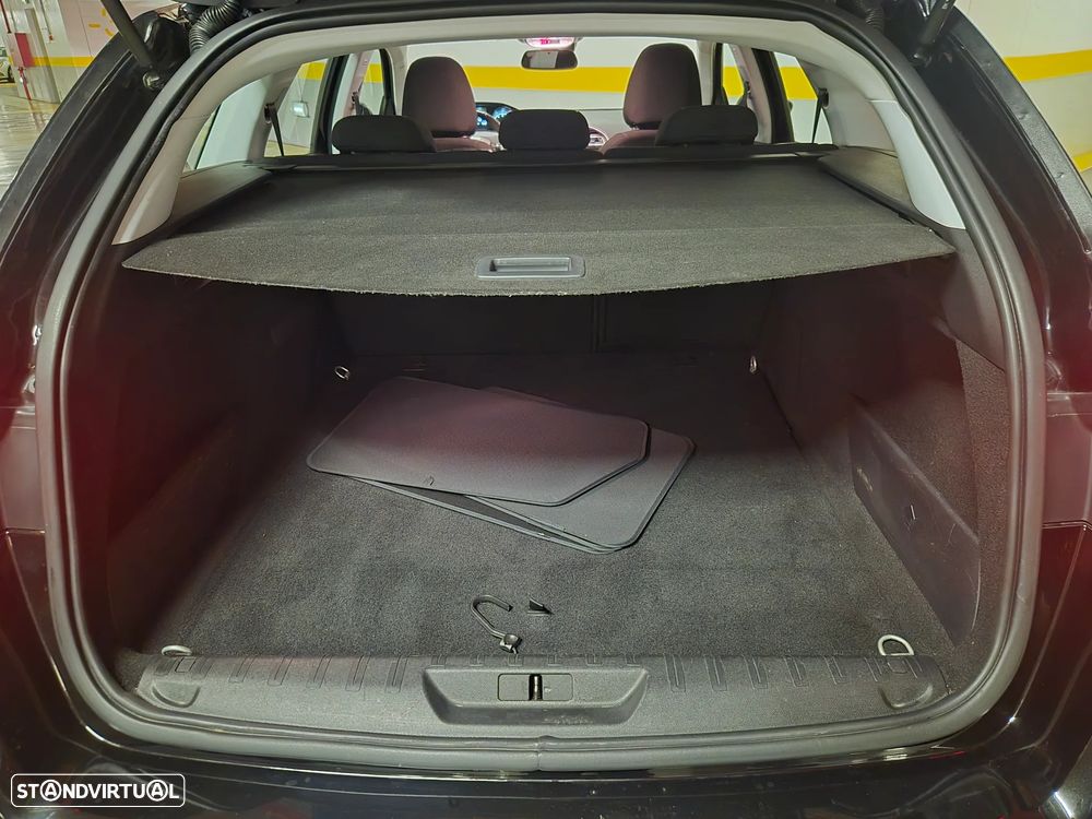 Peugeot 308 SW 1.6 BlueHDi Style - 28