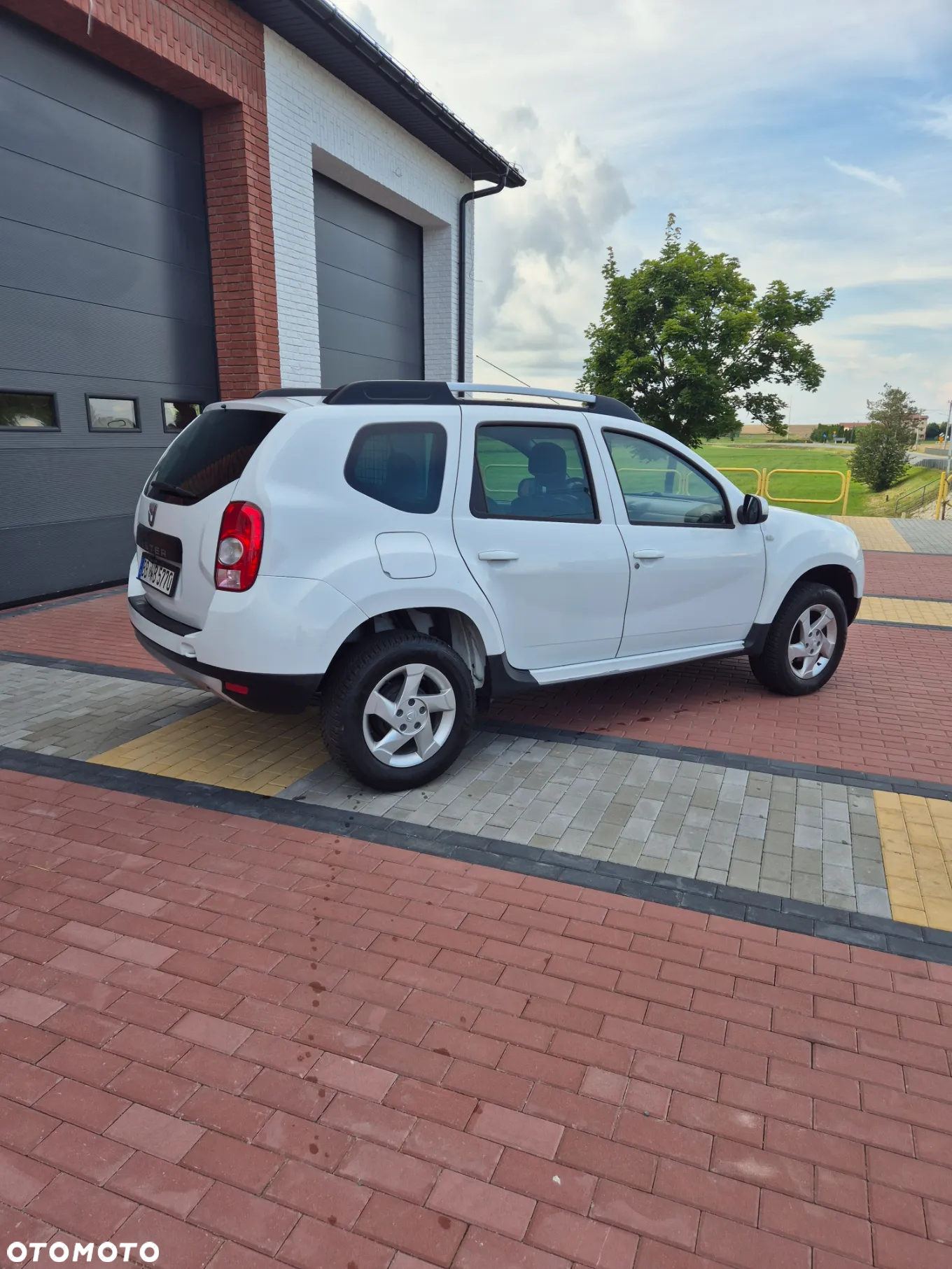 Dacia Duster 1.6 16V 4x2 Destination - 9