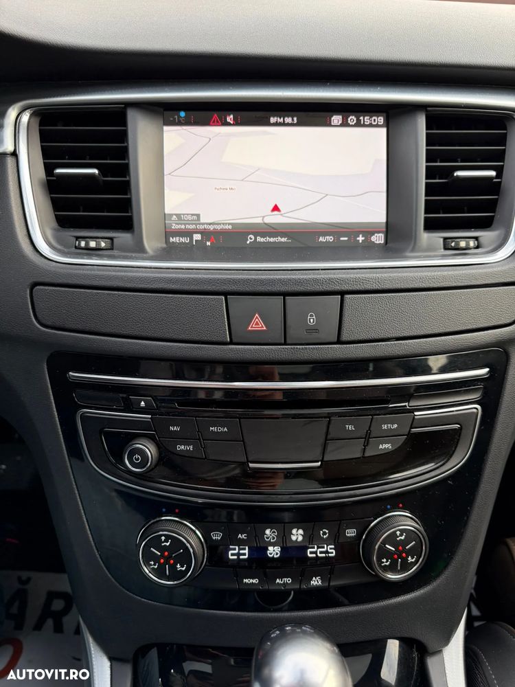 Peugeot 508 RXH BlueHDi 180 EAT6 Stop&Start - 17