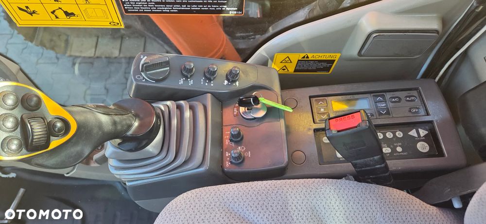 Hitachi <<Koparka Hitachi ZX225USLC-3 ROTO Steelwirst z 2022 roku na podwójnym złączu 3łyżki+widły!>> - 37