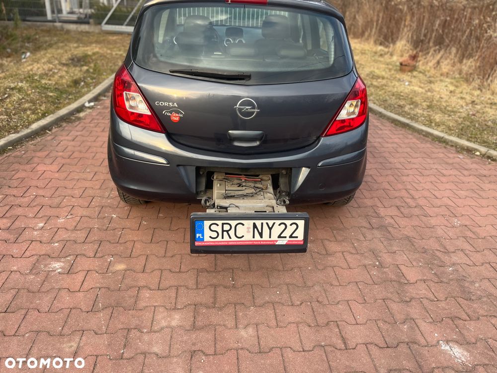 Opel Corsa 1.2 16V Cosmo - 1