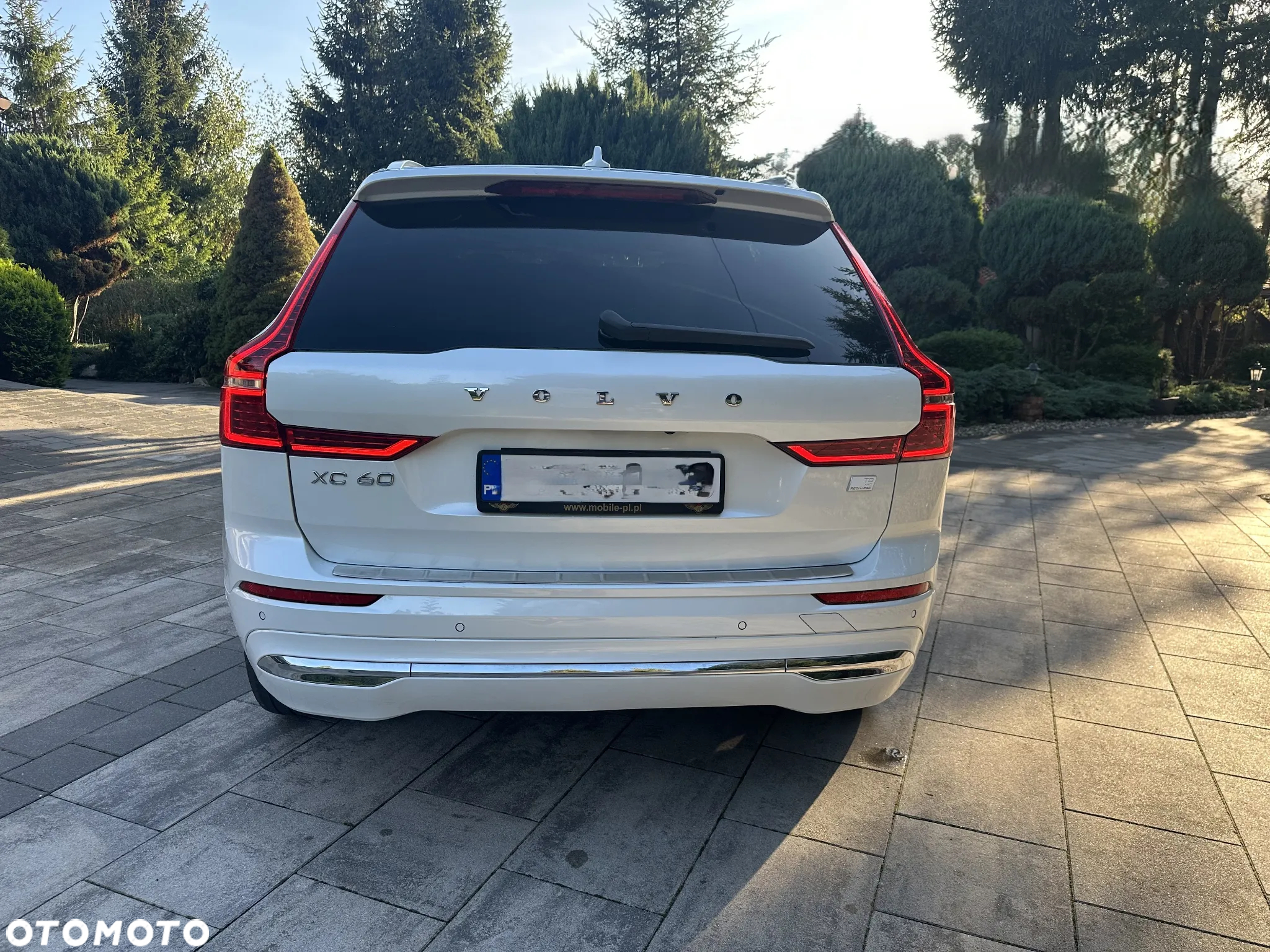 Volvo XC 60 T8 AWD Recharge Geartronic RDesign - 17