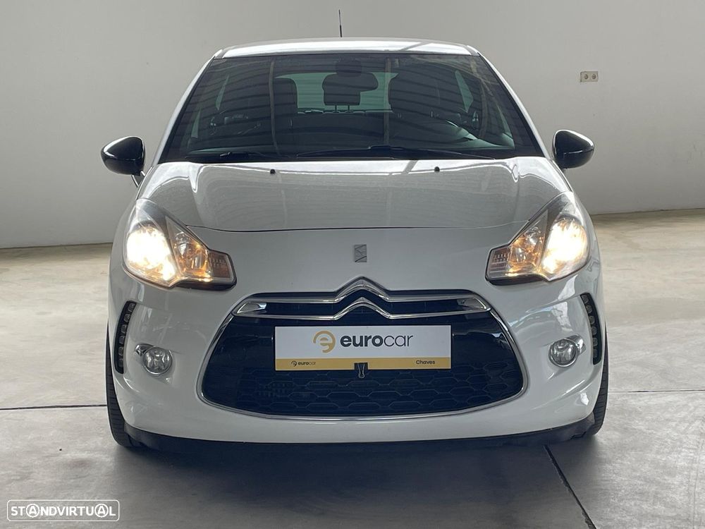Citroën DS3 1.6 HDi Airdream So Chic - 8