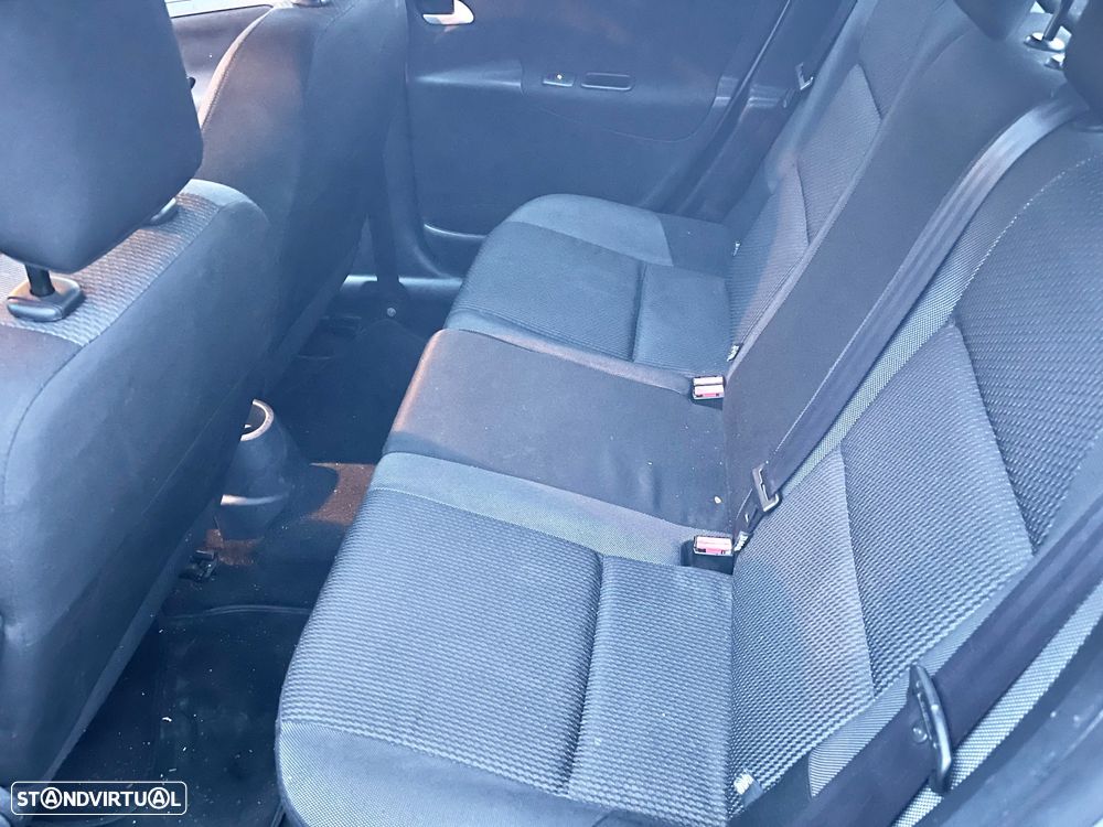 Peugeot 207 1.4 VTi Active - 9