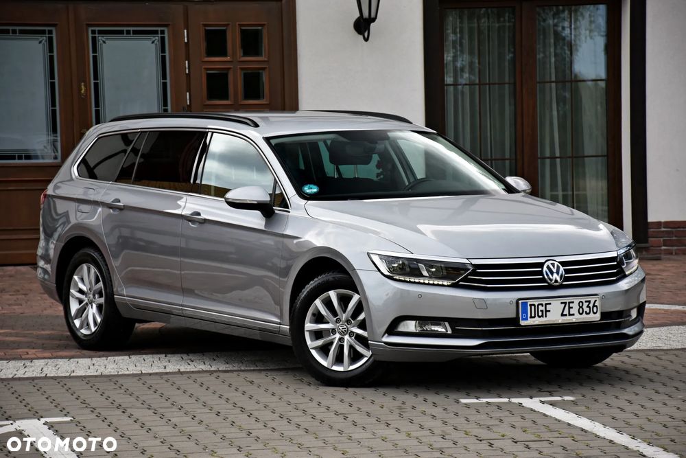 Volkswagen Passat 2.0 TDI SCR DSG Comfortline - 3