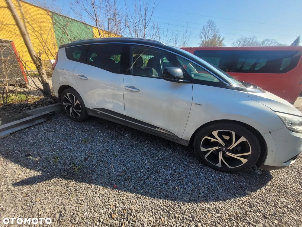 Renault Scenic - 4