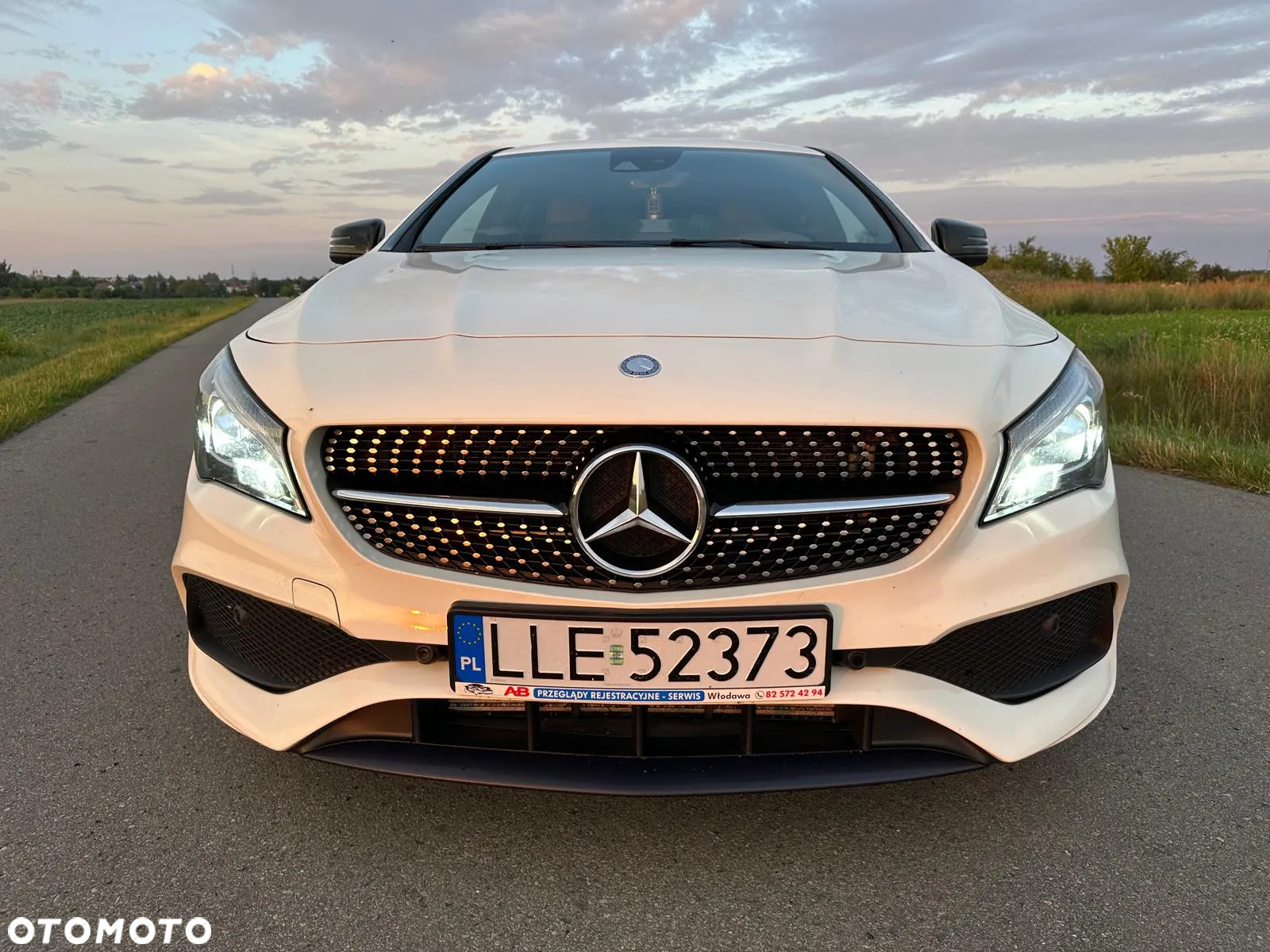 Mercedes-Benz CLA 220 4-Matic AMG Line - 9