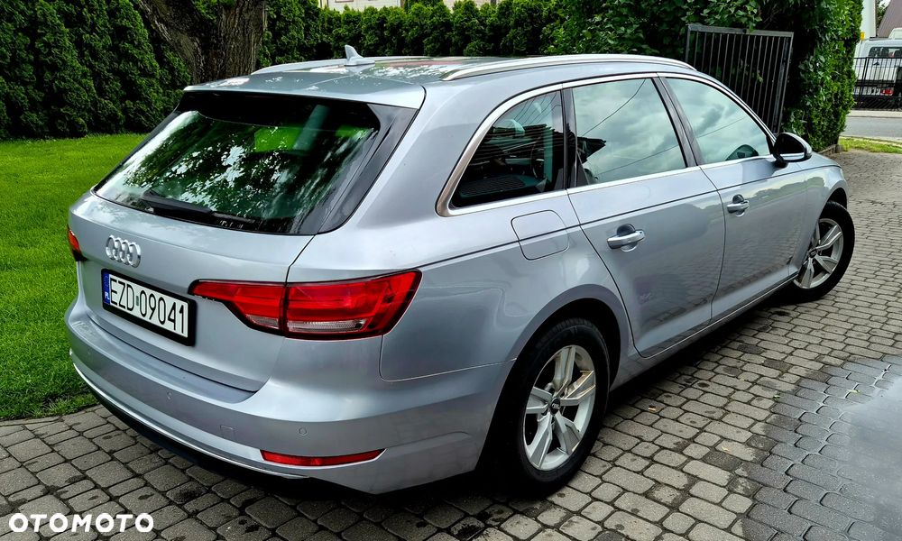 Audi A4 Avant - 20