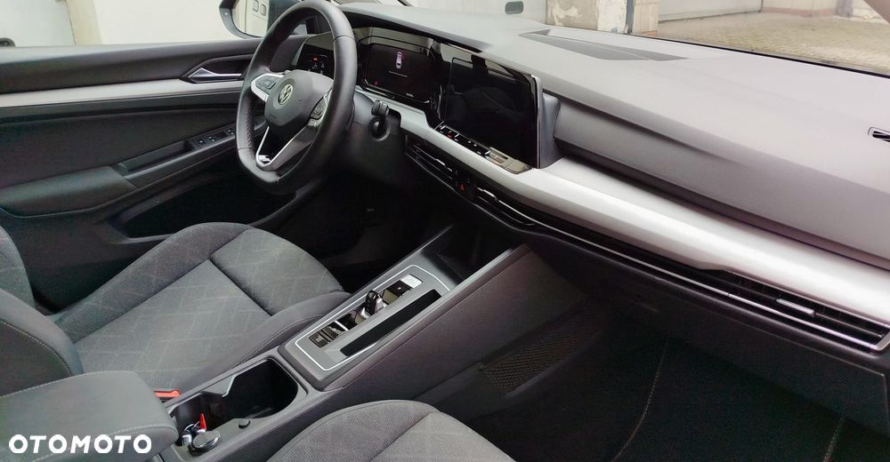 Volkswagen Golf VIII 2.0 TDI Life Plus DSG - 8