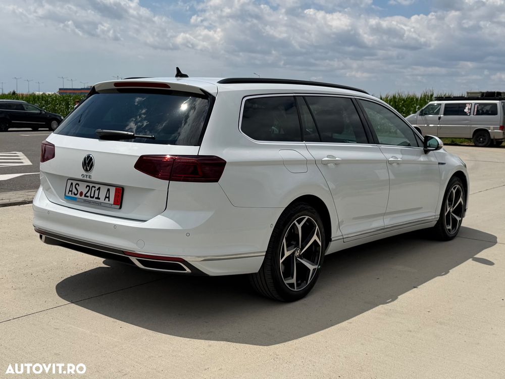 Volkswagen Passat - 35