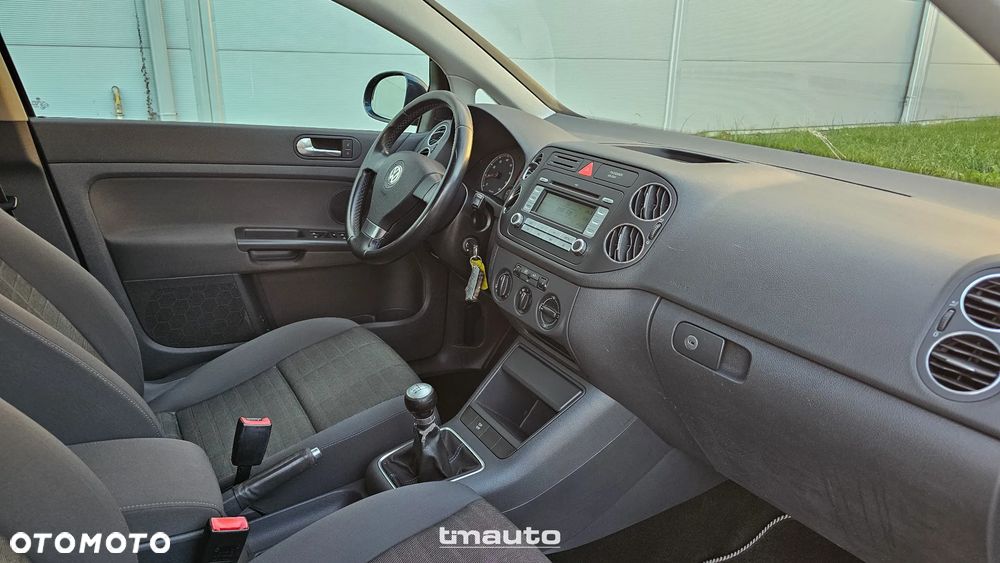 Volkswagen Golf Plus - 26