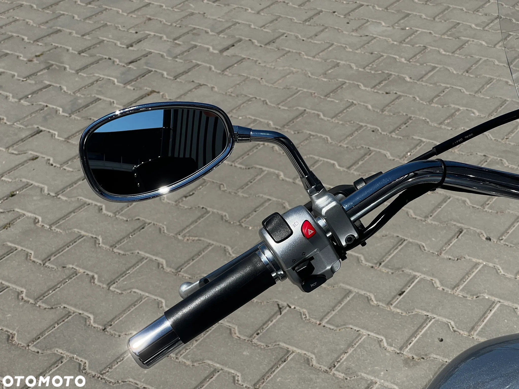 Suzuki VL 800 Volusia - Boulevard C50 - 13