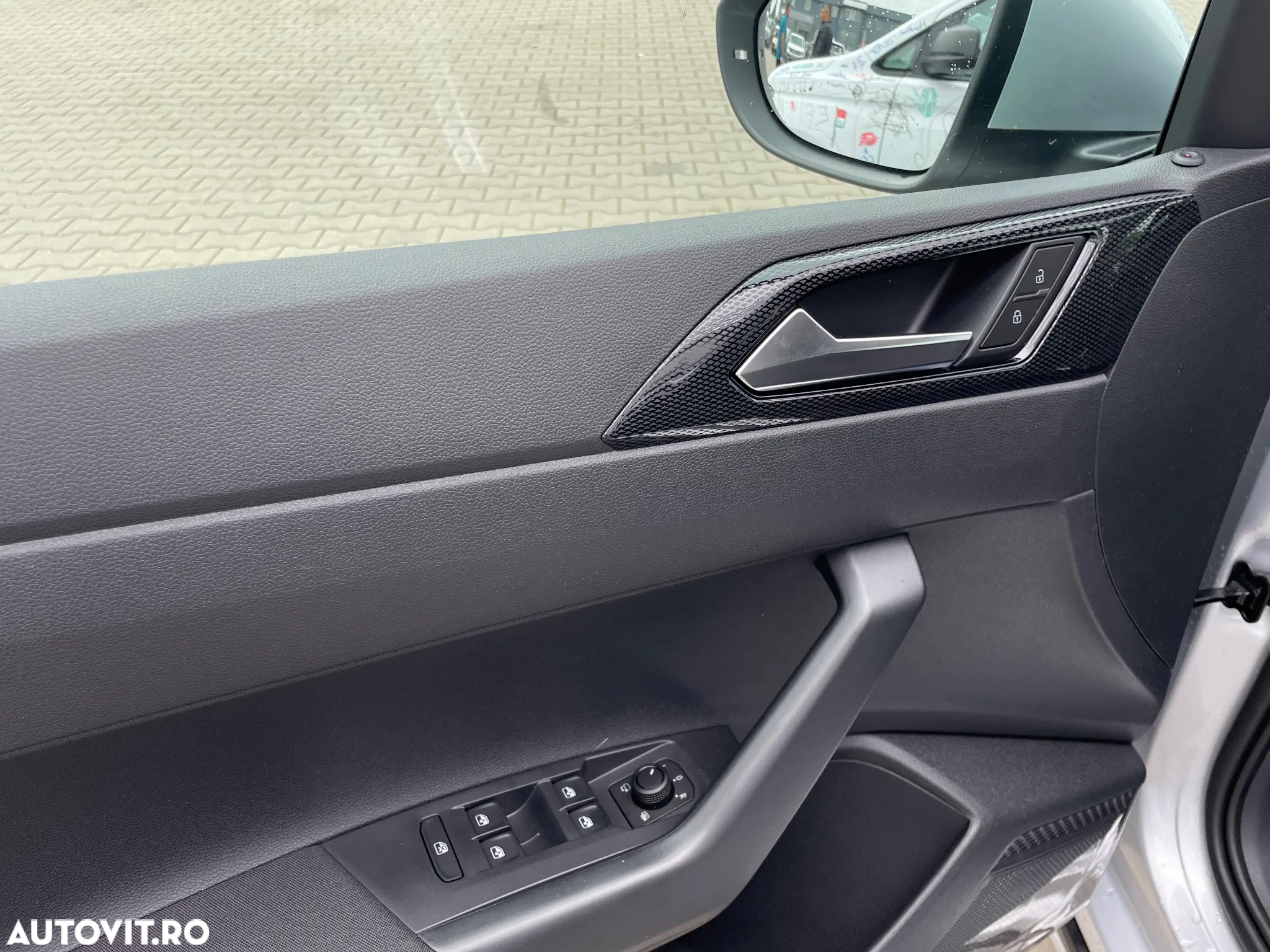 Volkswagen Taigo 1.0 TSI Life - 9