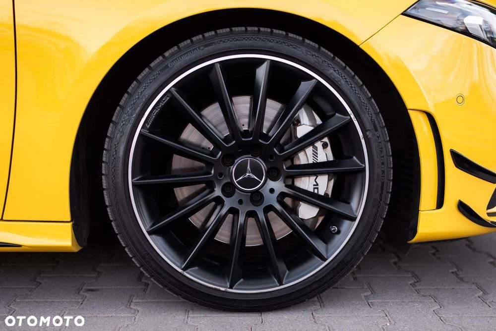 Mercedes-Benz Klasa A 35 AMG 4-Matic 7G-DCT - 40