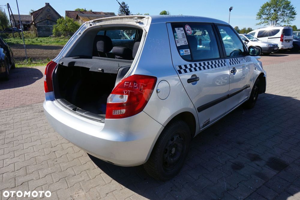 SKODA FABIA II 545 5D HB 2008 9156 1.2 6V BBM 60KM JHN SREBRNY na części - 5