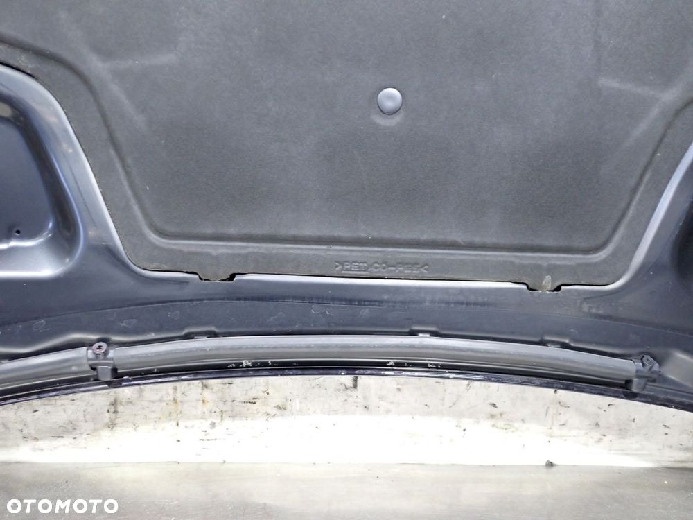 MASKA INFINITI M37X kol:  GAC - 8