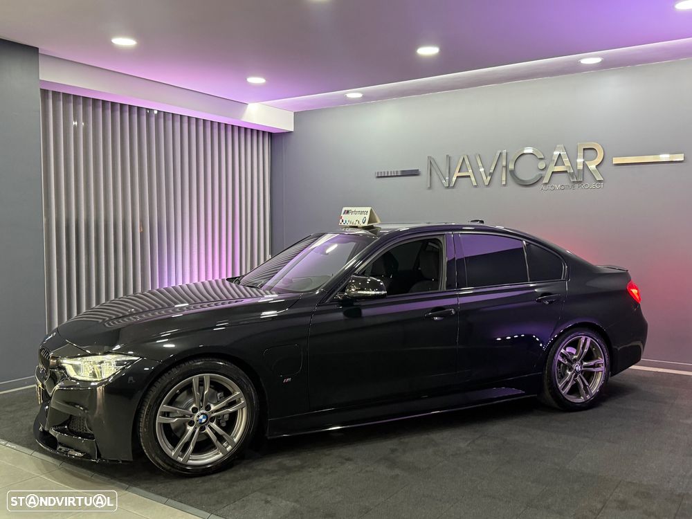 BMW 330 2016 photo 3