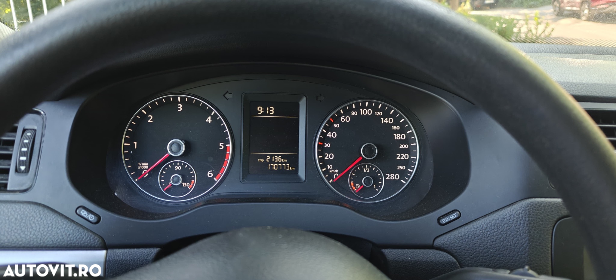 Volkswagen Jetta 1.6 TDI DPF Trendline - 6