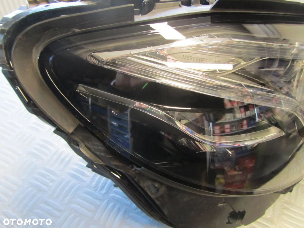 lampa 2139067606 - 3