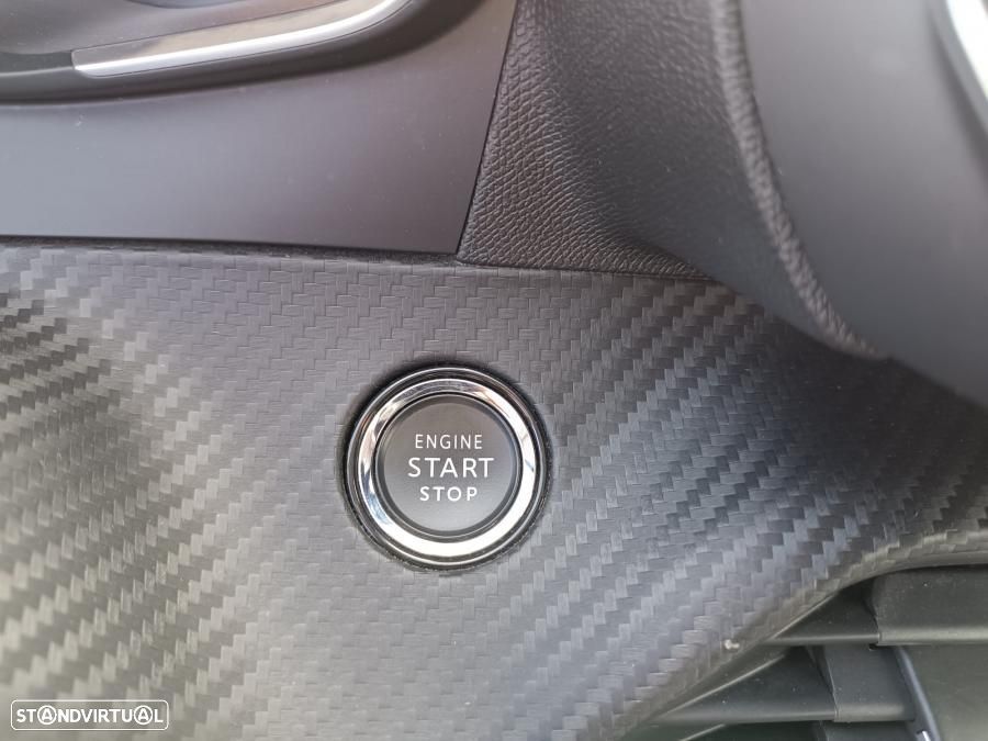 Peugeot 208 1.6 BlueHDi Style - 8