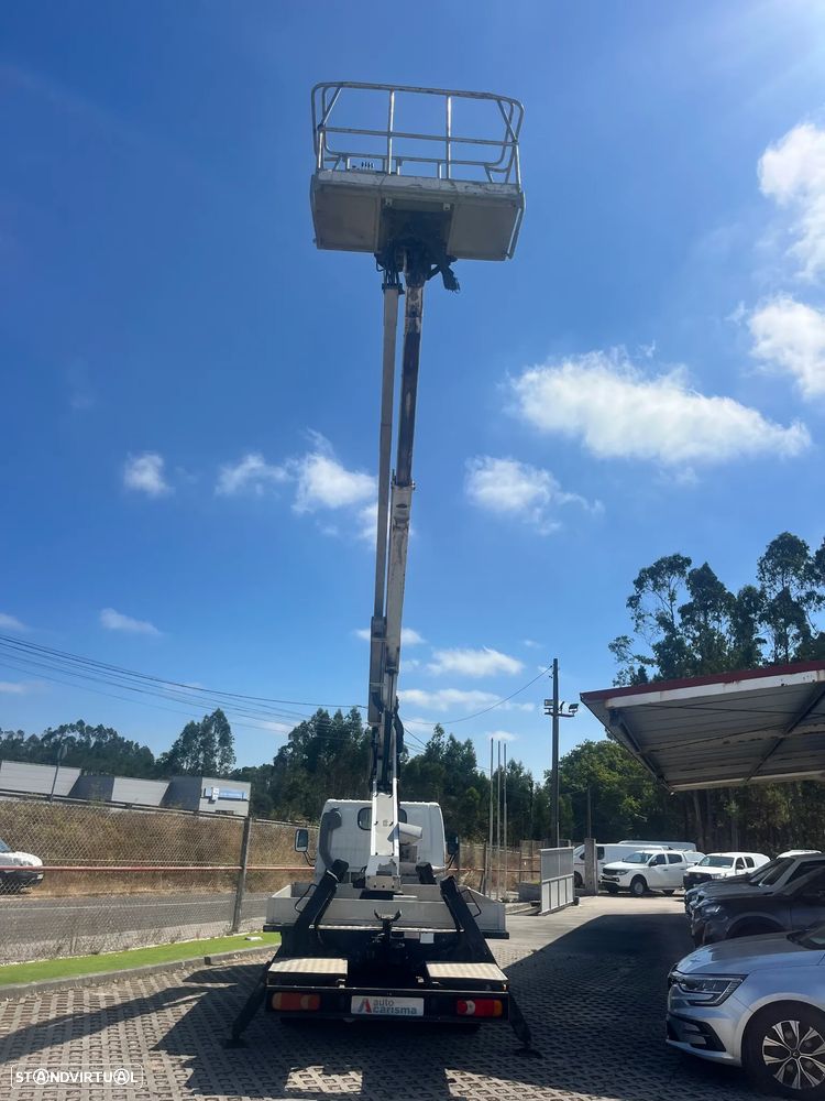 Nissan CABSTAR 3.0 BARQUINHA - 10