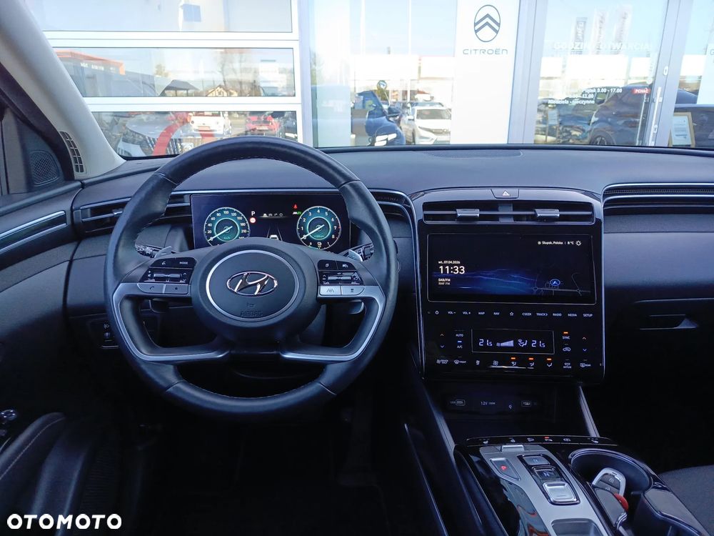 Hyundai Tucson 1.6 T-GDi HEV Executive 2WD - 13