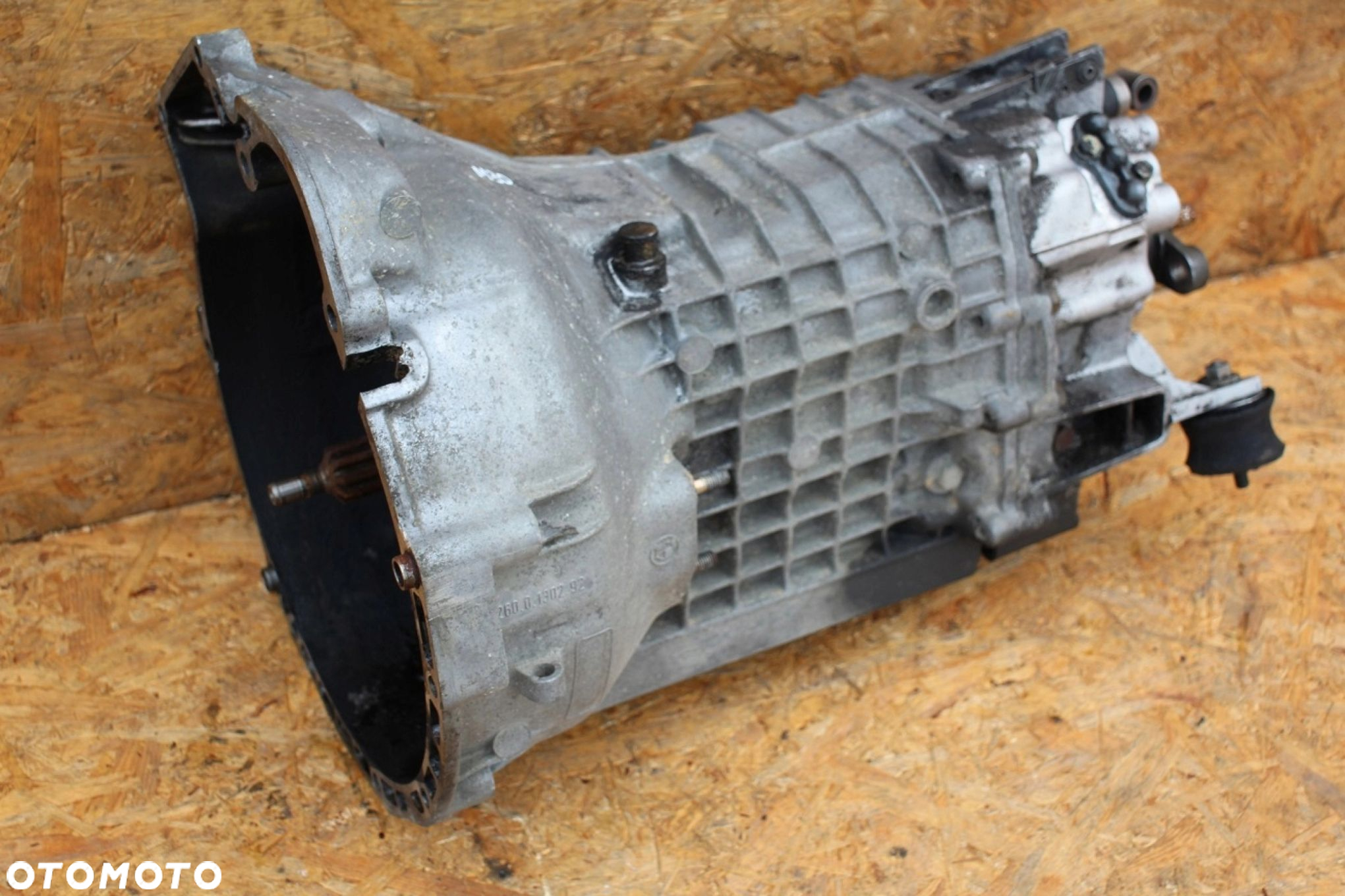 Skrzynia Biegów BMW m30 3.0 3.5 e32 e34 e28 manualna 5 biegów 2600130292 - 3