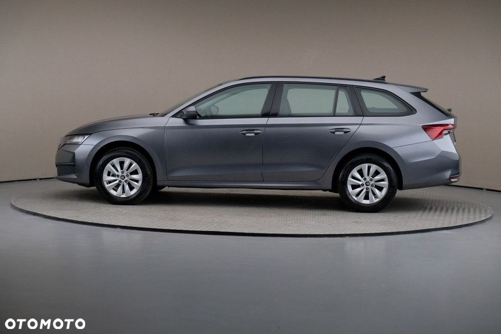 Skoda Octavia 2.0 TDI Essence DSG - 4