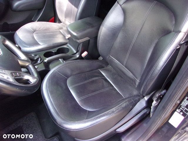 Hyundai ix35 2.0 4WD Premium - 27