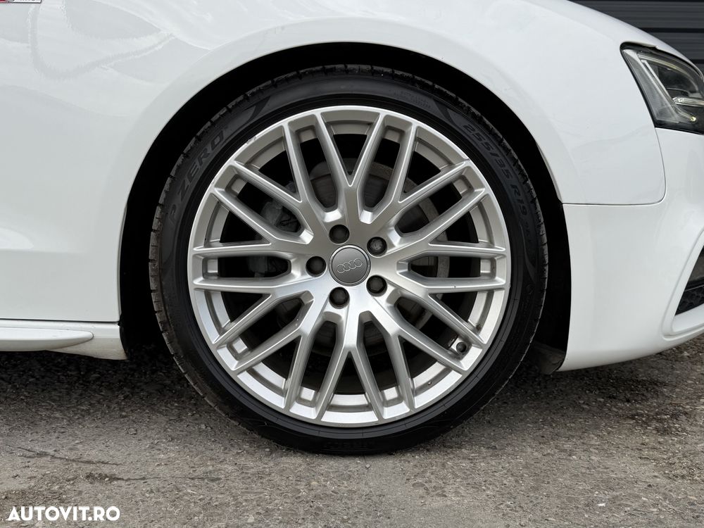 Audi A5 Sportback 40 TDI quattro S tronic S line - 36