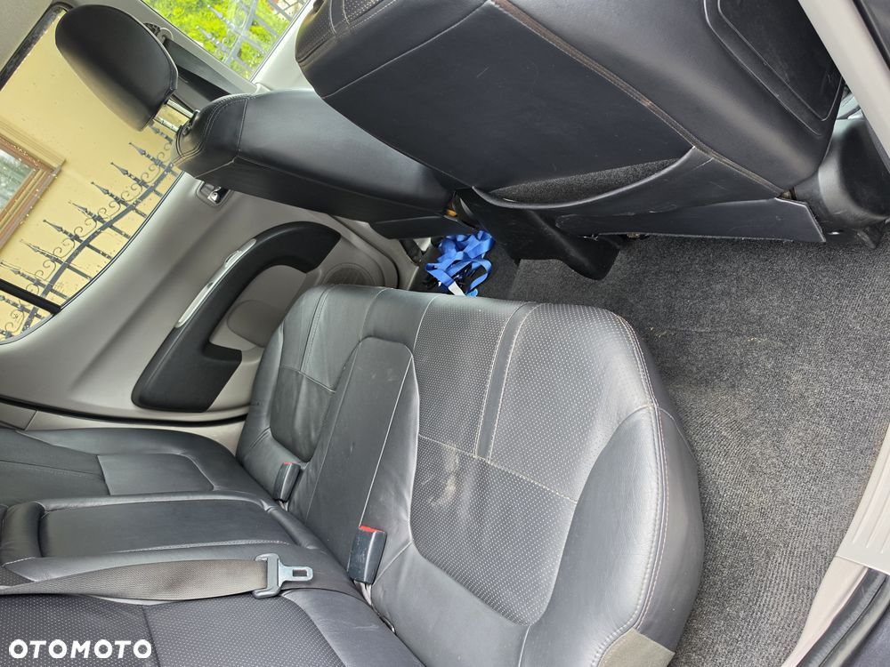 Mitsubishi L200 - 28