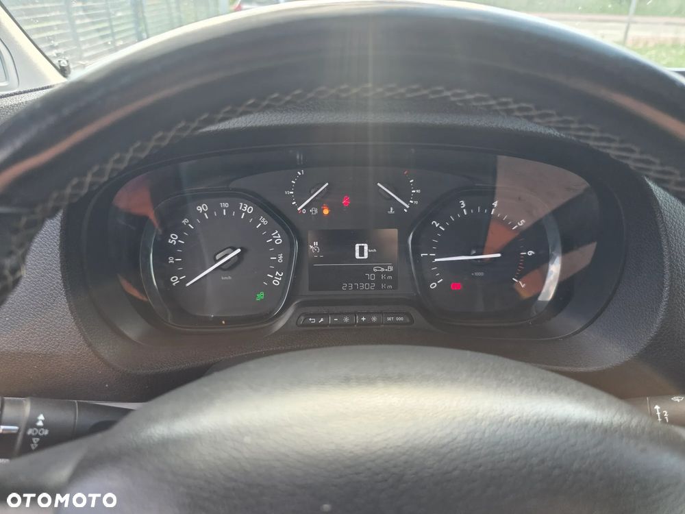 Toyota Proace citroen jumpy peugeot expert l3 najdłuższy silnik 2,0 trafic vivaro scudo - 8