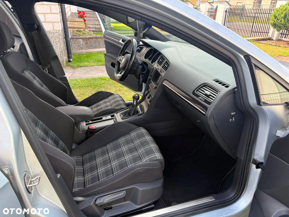 Volkswagen Golf GTD BlueMotion Technology - 19