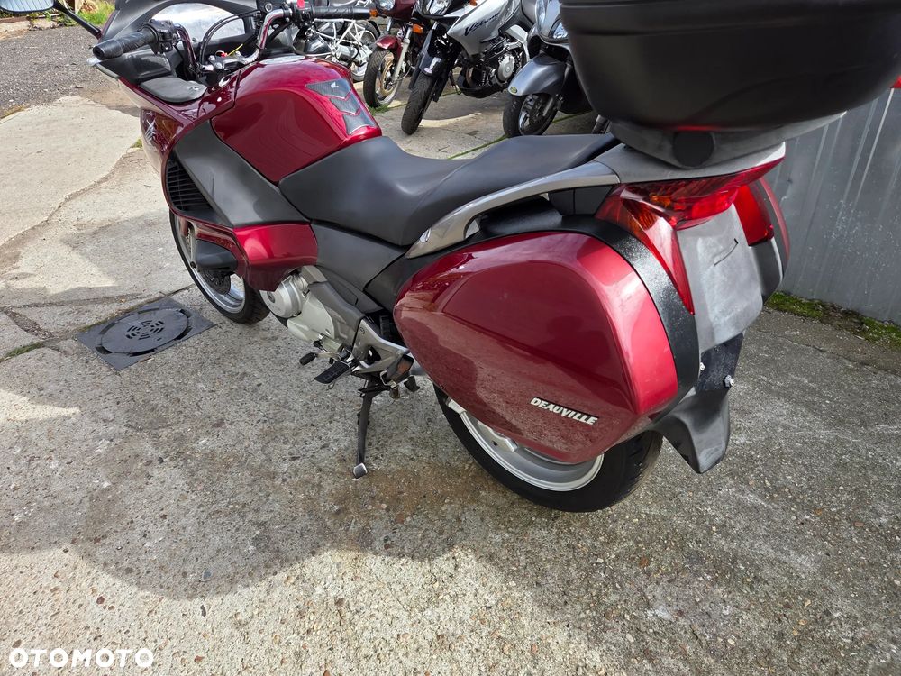 Honda Deauville - 8
