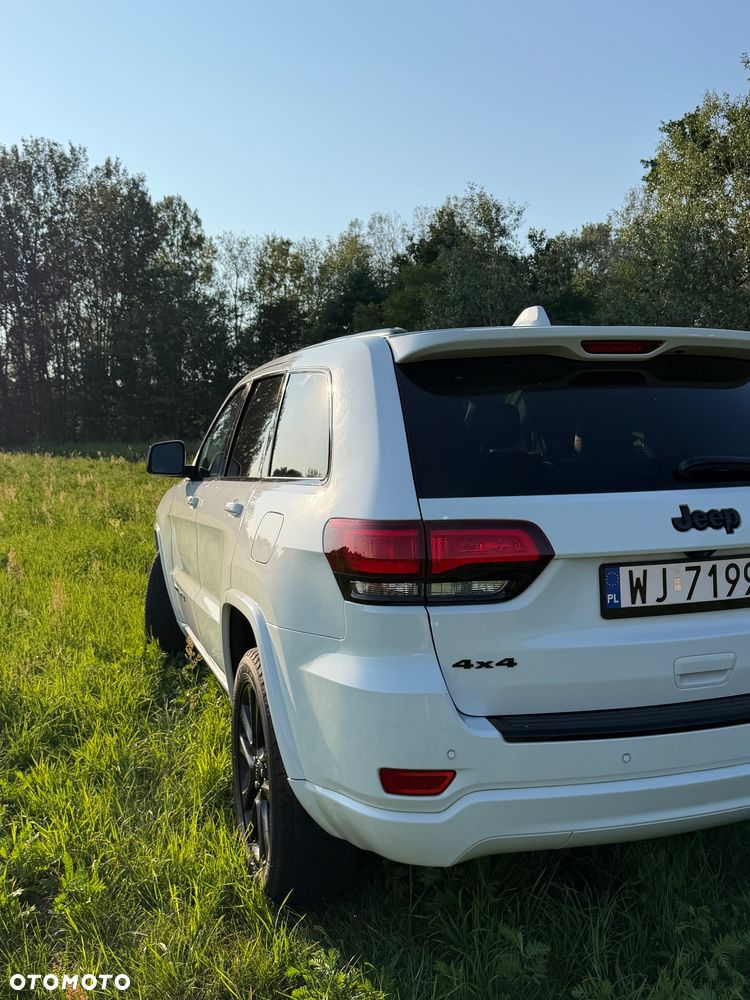 Jeep Grand Cherokee - 5