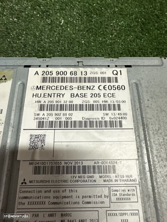 Radio Mercedes W205 - 3