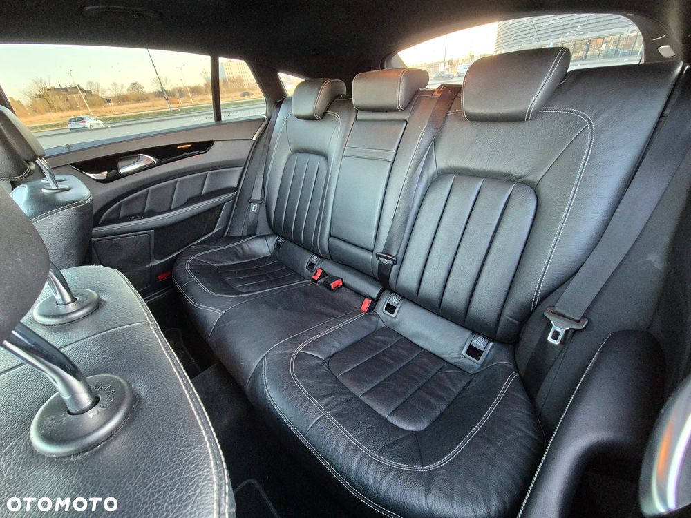 Mercedes-Benz CLS 350 CDI 4Matic 7G-TRONIC - 13