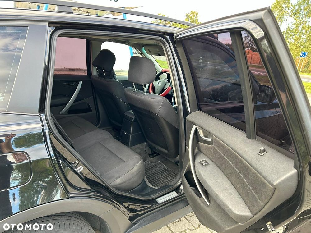 BMW X3 2.0d - 8