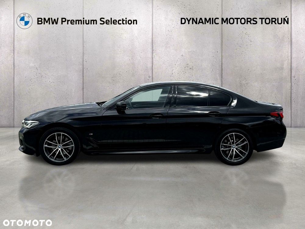 BMW Seria 5 520d M Sport - 3