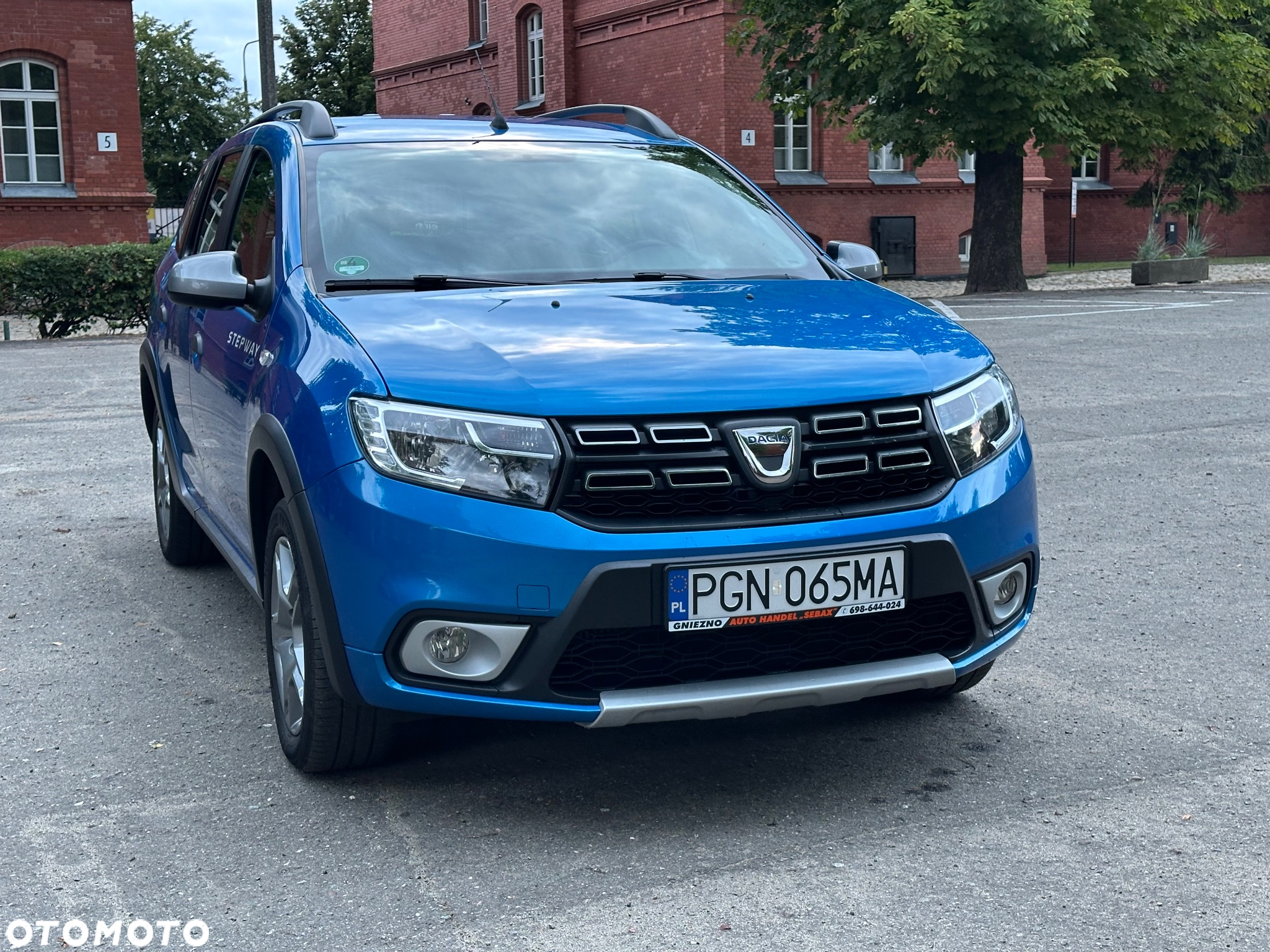 Dacia Logan MCV 0.9 TCe Stepway S&S - 2
