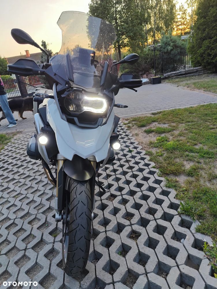BMW R - 2