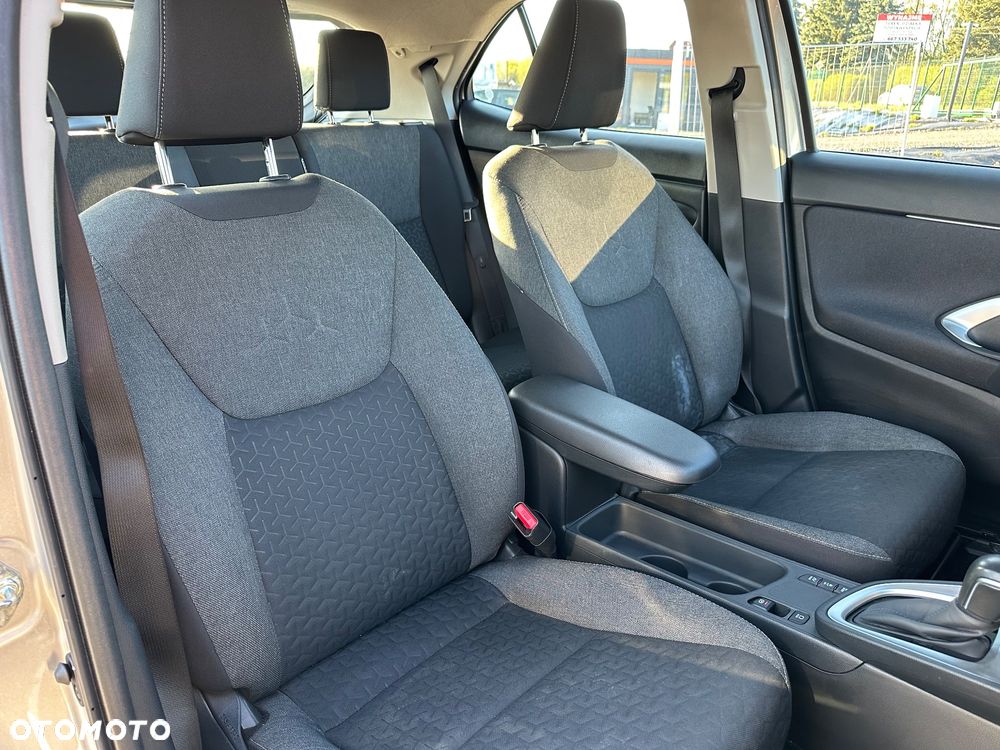 Toyota Yaris Cross - 29