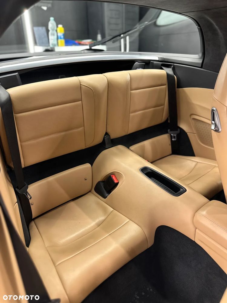 Porsche 911 Carrera 4 PDK Cabrio - 12