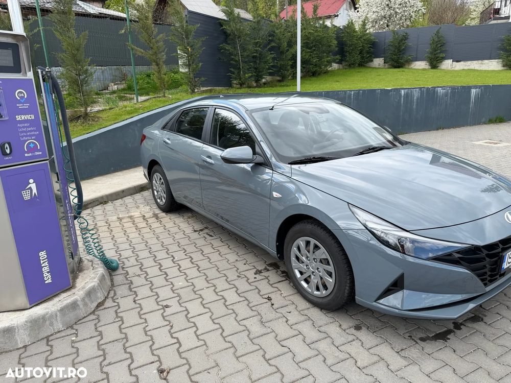 Hyundai Elantra 1.6 l 123 CP 6MT Comfort - 4