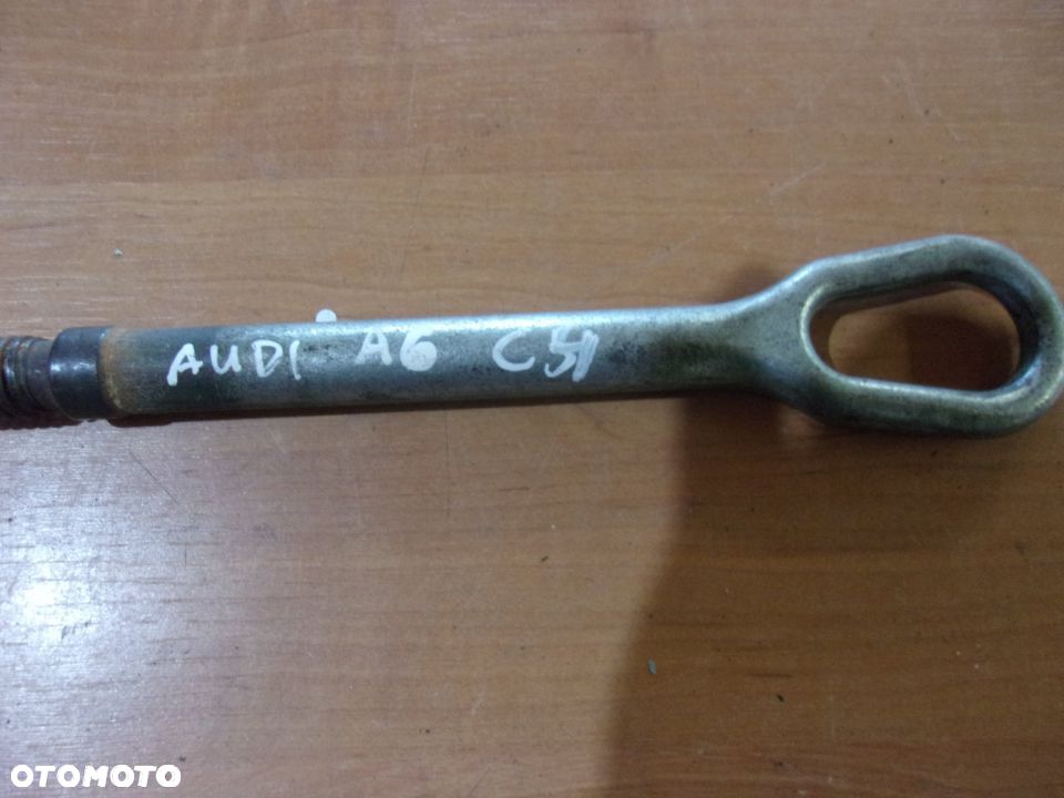 UCHO HAK HOLOWNICZY AUDI A6 C4 - 1