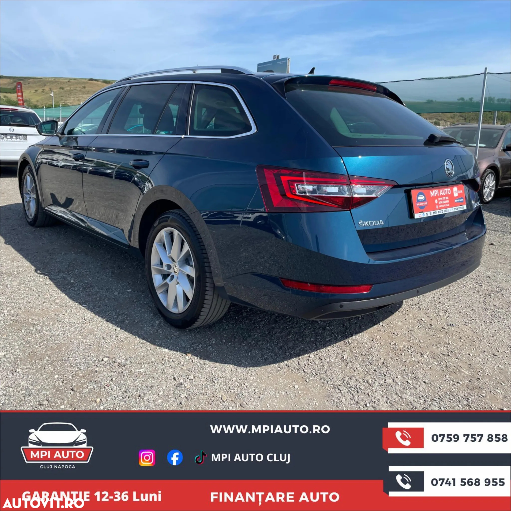 Skoda Superb Combi 2.0 TDI Style - 2
