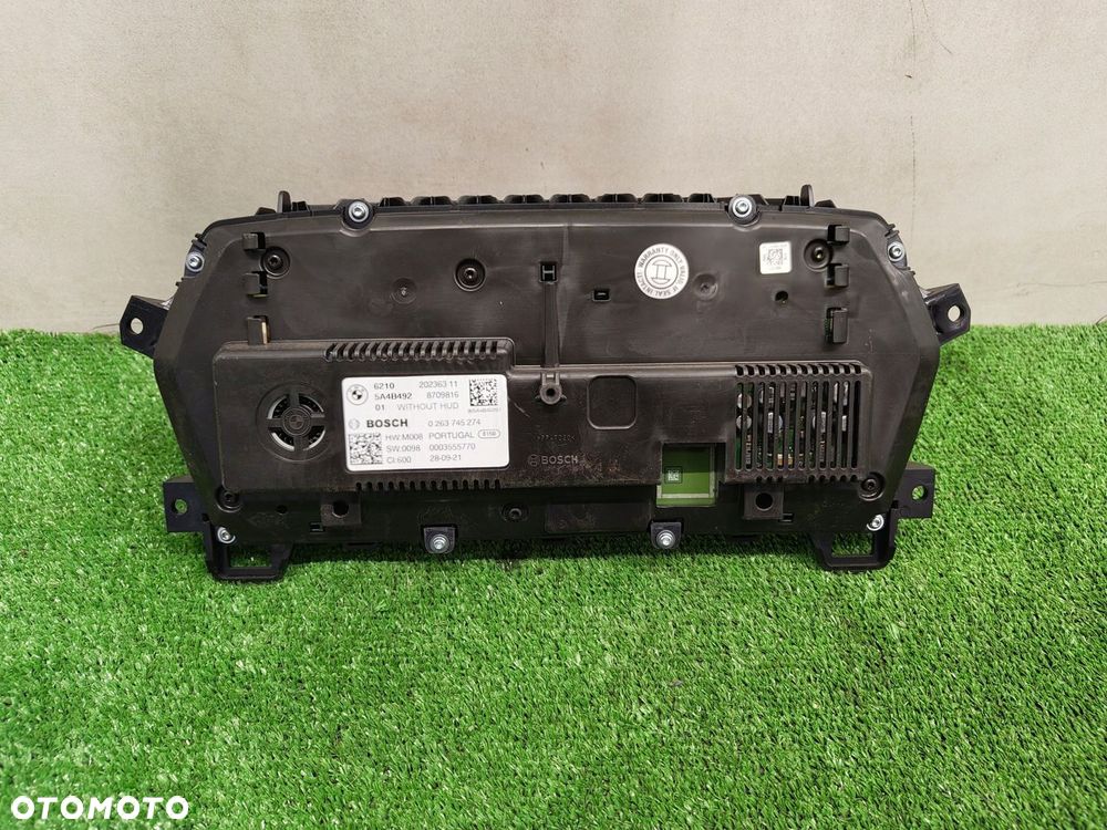 BMW 1 F40 LICZNIK ZEGARY 5A4B492 8709816 - 2